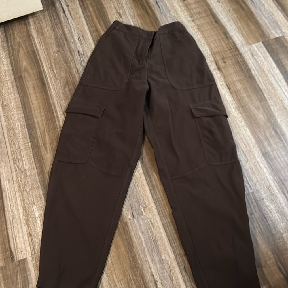 Lululemon cargo barrel pants
